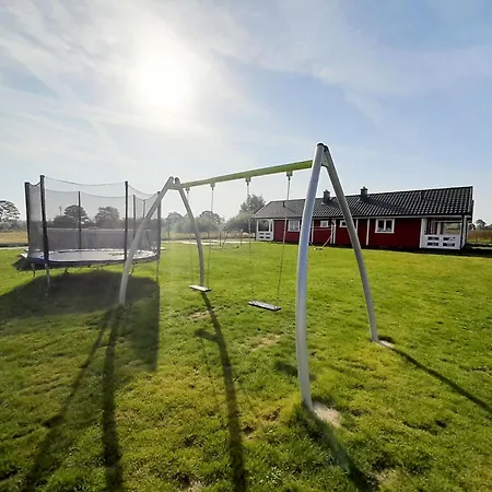Valhalla Polna 8a Sarbinowo Prázdninový dům Chłopy